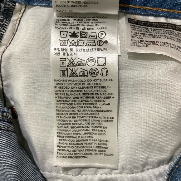 Levi’s Cotton Patched Denim Mini Skirt Size 27 - Picture 6 of 8